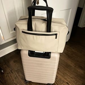 Away everywhere bag - medium size